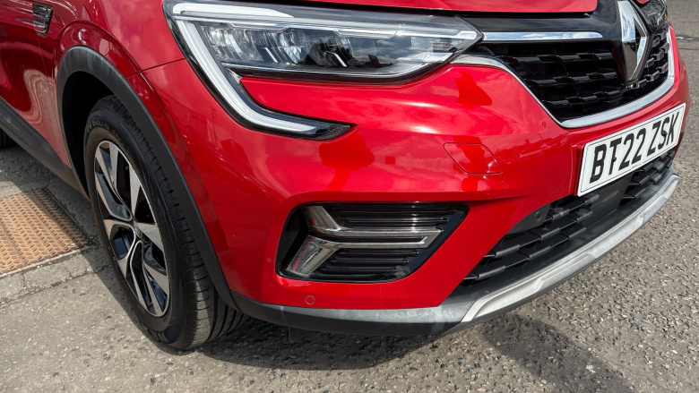 Renault Arkana 1.6 E-TECH Hybrid 145 Iconic 5dr Auto Hybrid Estate